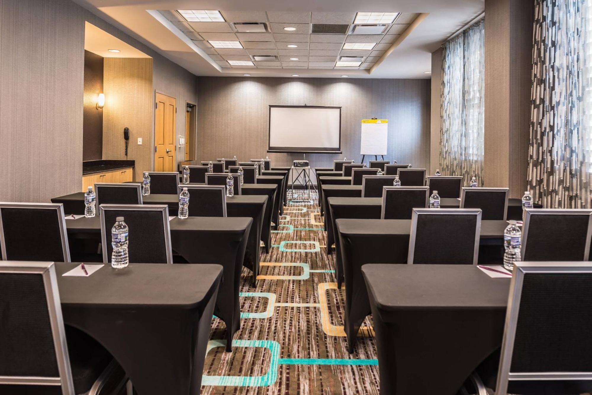 Residence Inn Pittsburgh North Shore Buitenkant foto