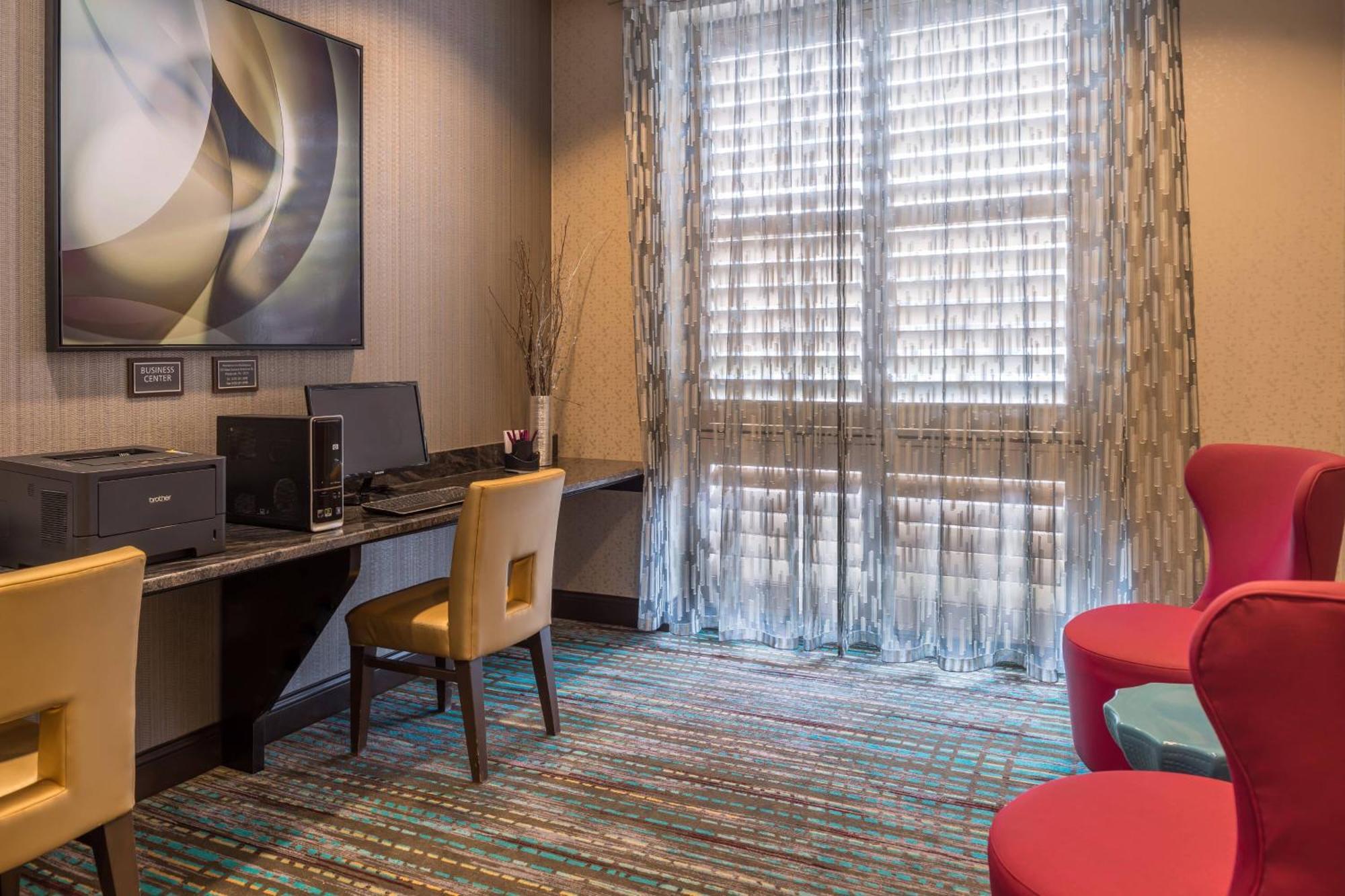 Residence Inn Pittsburgh North Shore Buitenkant foto