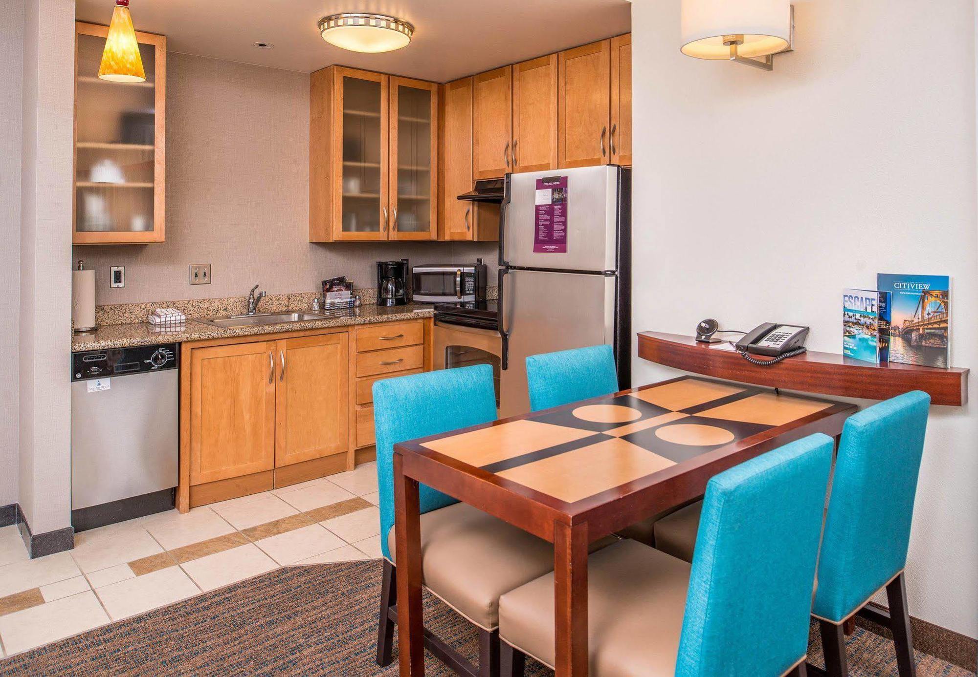 Residence Inn Pittsburgh North Shore Buitenkant foto