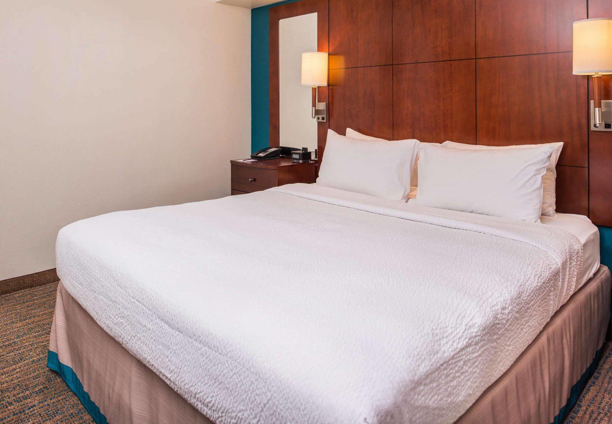 Residence Inn Pittsburgh North Shore Buitenkant foto